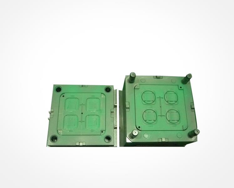Automobile Part Injection Mold.jpg
